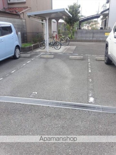 和歌山県和歌山市和歌浦西１丁目[1K/24.75m2]の駐車場