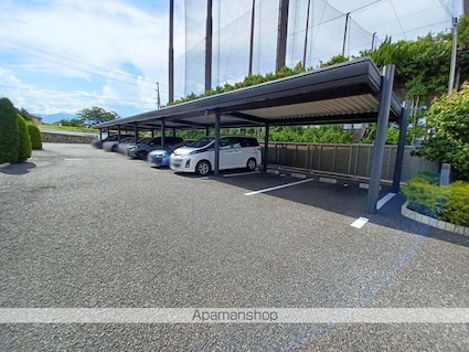 ＢＬＥＳＴＯＮ　ＡＲＵＧＡ[3LDK/67.23m2]の駐車場