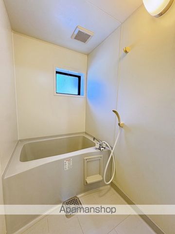 グランシャリオII A棟の内装写真