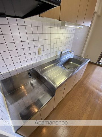 榴ヶ岡ユーワマンションの内装写真