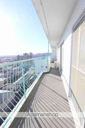 ハイマート屋島[2LDK/145.87m2]のバルコニー