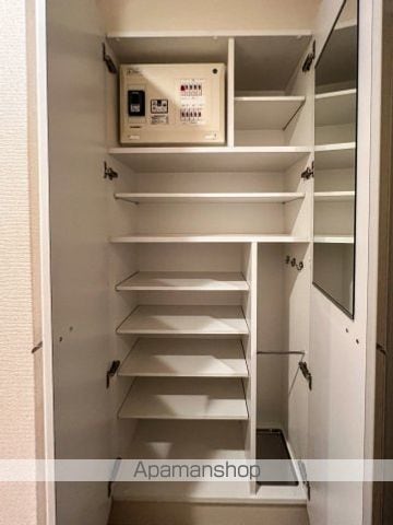 スカイコート新宿弐番館の内装写真
