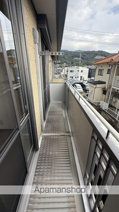 サンボナール温品　Ａ棟[2LDK/61.6m2]のバルコニー