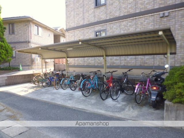 リビングタウン弥生が丘 A棟の外観写真