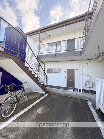 第1三重野コーポの玄関写真