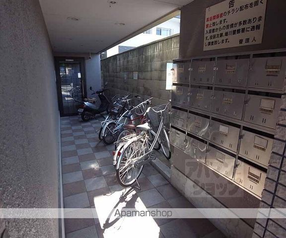 アルティスタ三条の外観写真