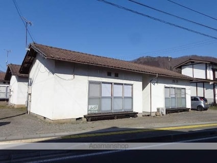 サカイアパート[2K/34m2]の外観