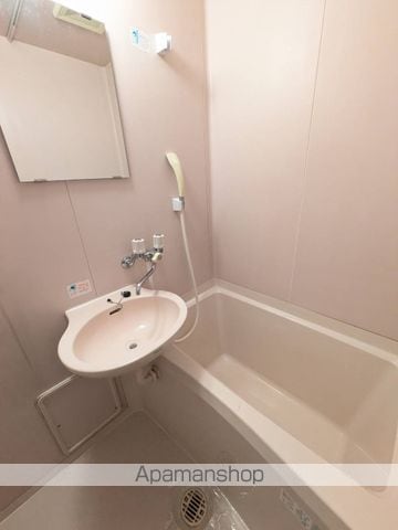 リバーハイツの内装写真