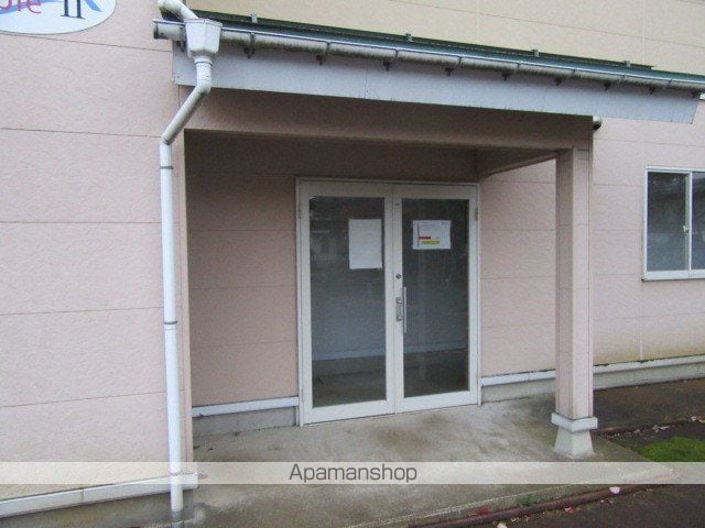 セレスノーブルIIの玄関写真