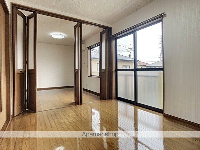 メゾン広谷15号棟の内装写真