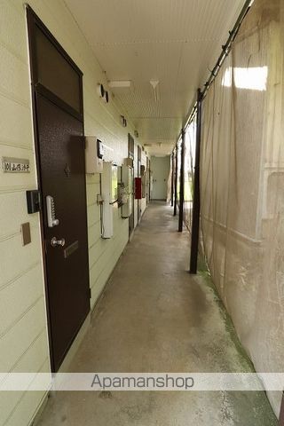 レジデンス栗山の玄関写真