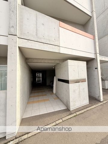 ラフィナートの玄関写真