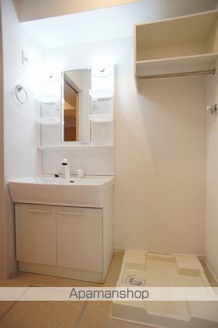 apartment 福島県福島市松川町字木曽内
地図を見る