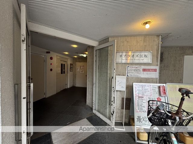 リアライズ江坂の玄関写真