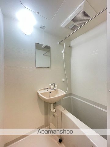 クリスタルコンフォートの内装写真