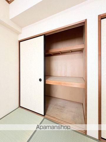 クレール帝塚山の内装写真