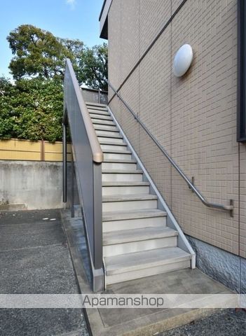 シャーメゾン西新の外観写真