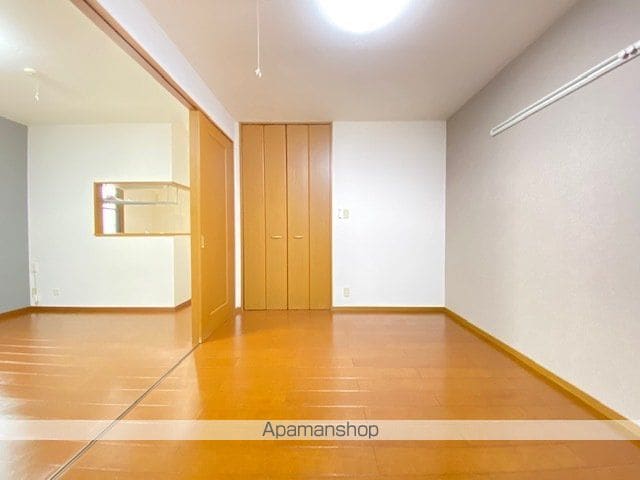 エミグラントの内装写真
