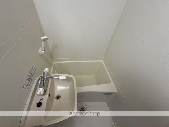 レオパレスグランパルク小柳の内装写真