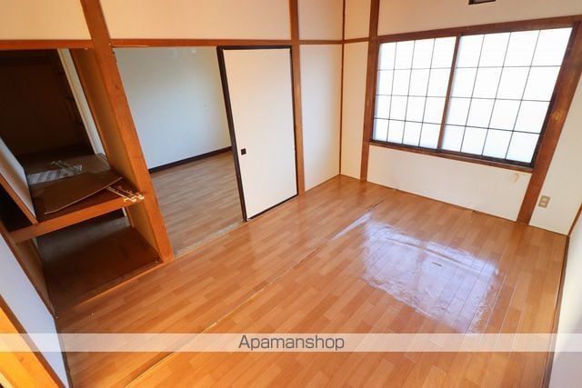 第一ロイヤルマンションの内装写真