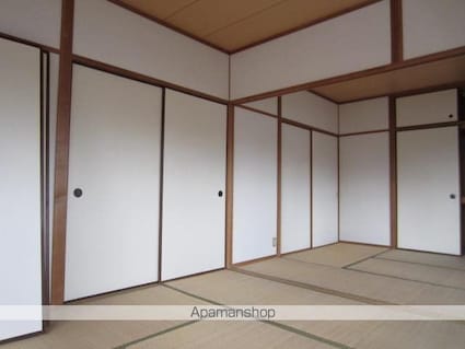 サンシャイン松山[4LDK/93.52m2]のリビング・居間2