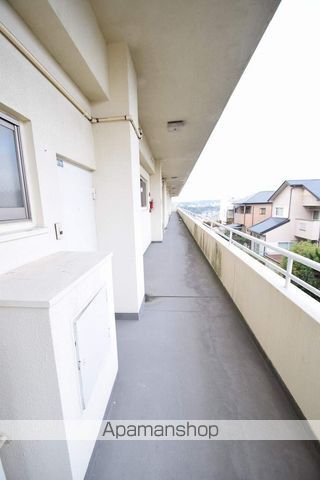 ダイヤハイツ玉里B棟の玄関写真