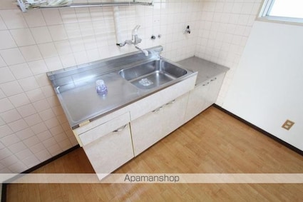 ヴィラ・アンソレイエ寺井町[2LDK/58.24m2]の内装4