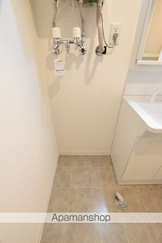 HALENIX札幌医大前の内装写真