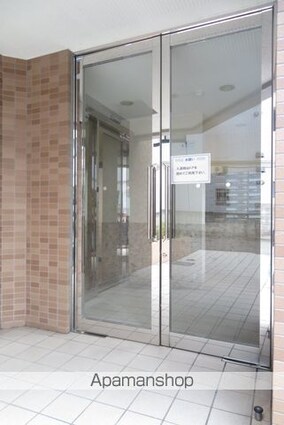 サンシティ北四番丁[1R/26.68m2]のエントランス3