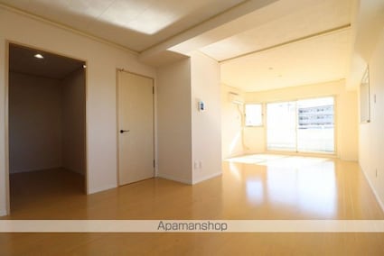 ＧＲＡＮＤ　ＳＬＡＭ青梅[1LDK/56.14m2]のリビング・居間