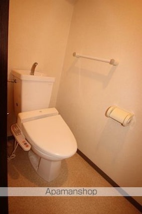 福島県郡山市本町１丁目[3LDK/64.8m2]のトイレ