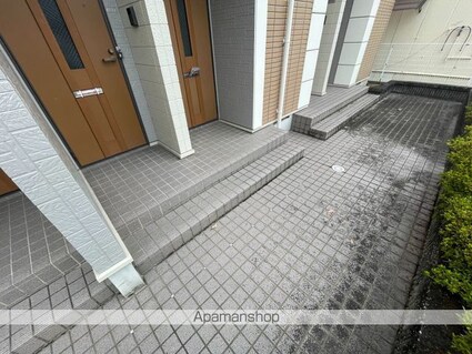 パルテール吉備[1LDK/41.98m2]のエントランス