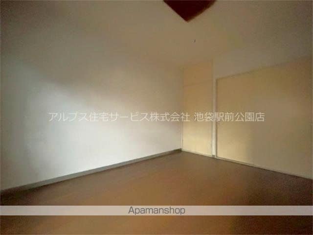 ヒバリアーバンヒルズの内装写真