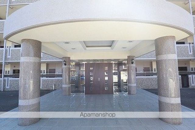 プライムライフの玄関写真