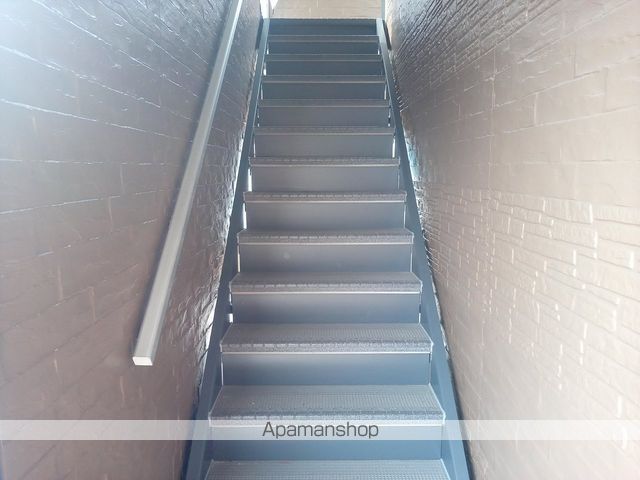 レオパレスおおとり[1K/23.18m2]の共用部1