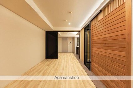 東京都渋谷区代々木４丁目[1LDK/52.84m2]のリビング・居間2