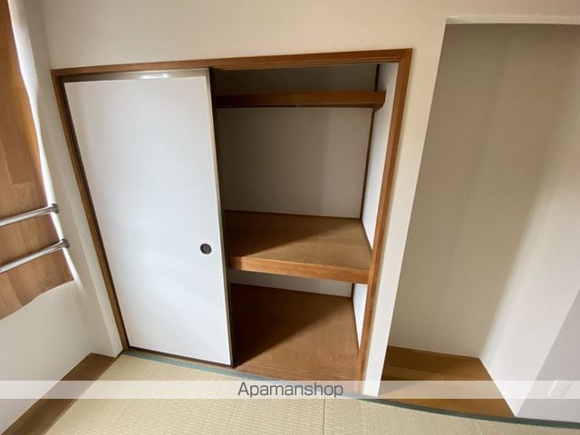 トリヴァンベール森の内装写真