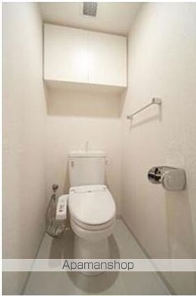 ＰＲＩＭＥ　ＵＲＢＡＮ　東中野　ＣＯＵＲＴ[2LDK/68.83m2]のトイレ