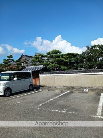 【和歌山市布施屋のアパートの写真】