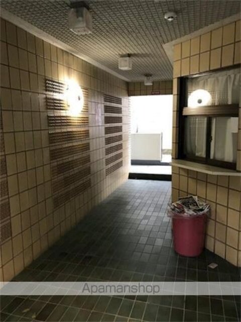 東京都世田谷区駒沢３丁目[1K/16.5m2]のエントランス