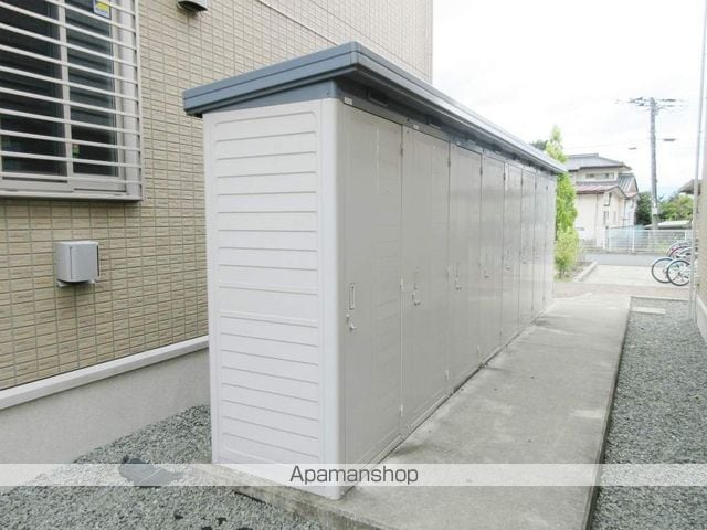 アロサール緑ヶ丘 Bの外観写真