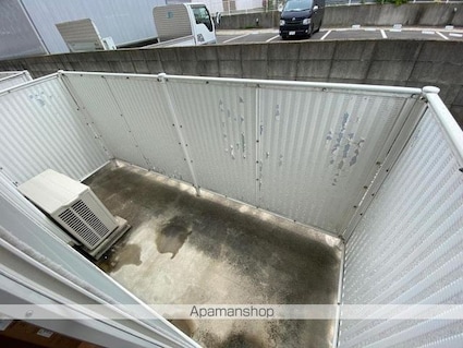 カーサ・ヴェルデ[1K/23.05m2]のバルコニー