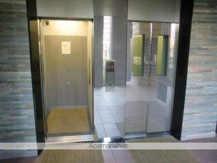 クレアールフレスカ[2LDK/71.47m2]のエントランス