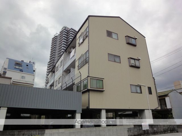 ライブコアの外観写真