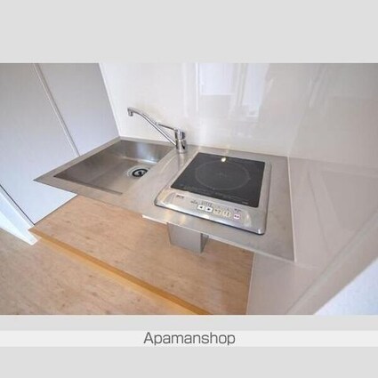 デコズキャッスル赤坂[1R/12.2m2]のキッチン1