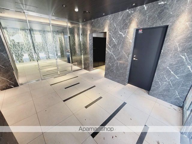S−RESIDENCE宇品5丁目Iの玄関写真