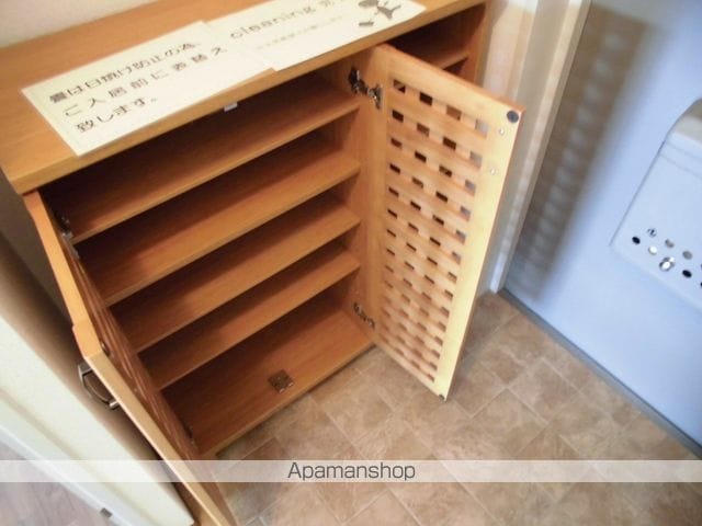 パインコート江坂Iの内装写真