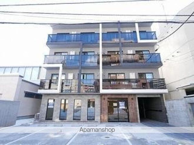 AXISーWILL 323. 裏参道の外観写真