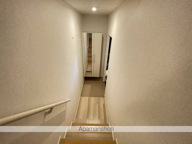 フローラル Aの内装写真