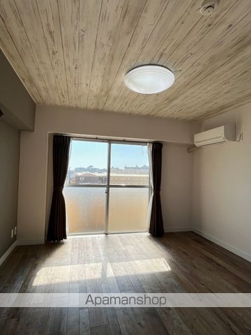 TJハイツ住吉の内装写真